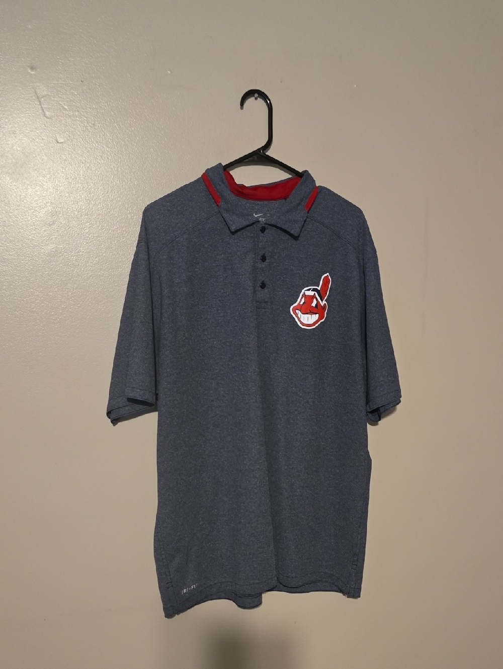 Cleveland Indians MLB Men's Nike Dri-Fit Active Shirt Size XL